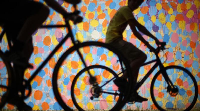 Roswell announced two open houses this month to update the public on its Bike and Pedestrian Master Plan, now being drafted. BEN GRAY / AJC FILE