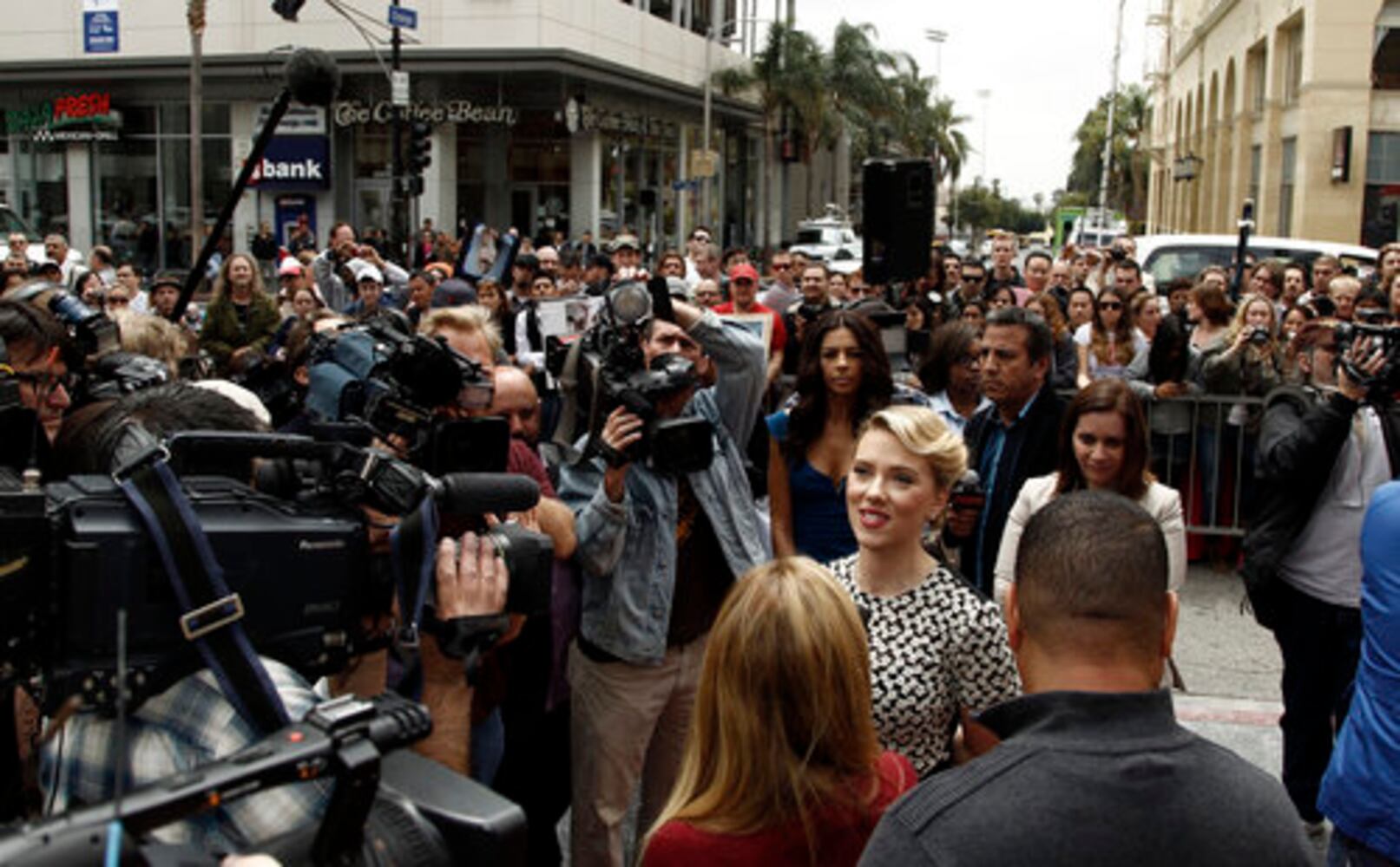 Scarlett Johansson gets Hollywood star