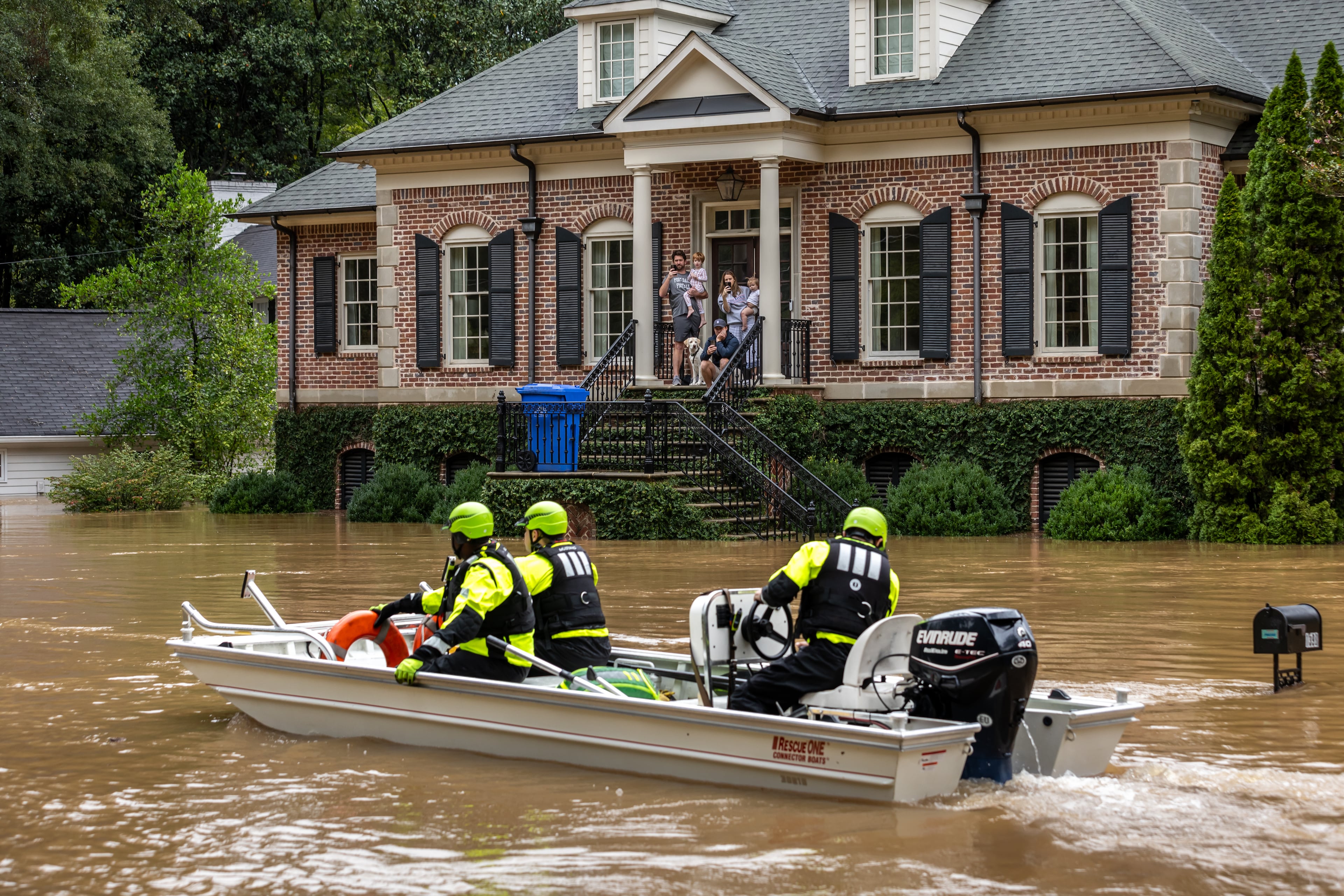 Georgia Power is expected to ask the PSC if it can have customers pay for damages caused by Hurricane Helene (John Spink / AJC)