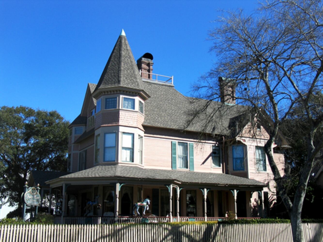 Amelia Island's Fernandina Beach a mixture of historic sites, scenic beauty and miles of water