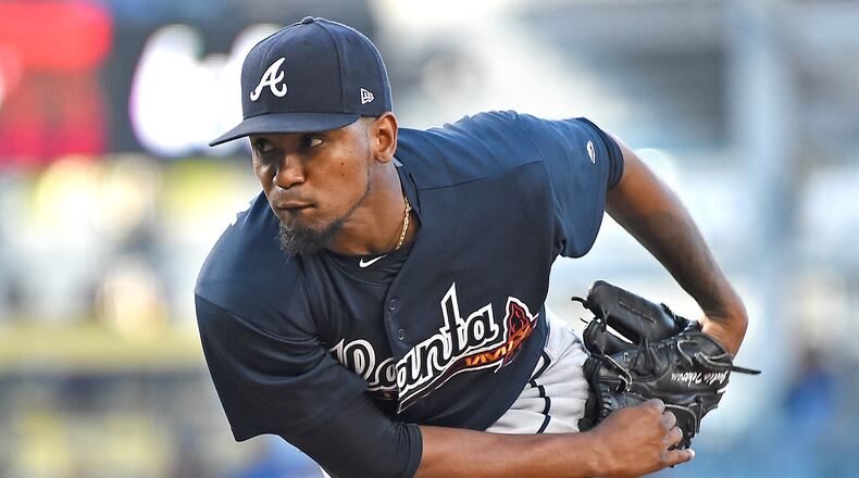 The Braves’ Julio Teheran pitches against the Los Angeles Dodgers on July 22, 2017 in Los Angeles, California. (Photo by Jayne Kamin-Oncea/Getty Images)