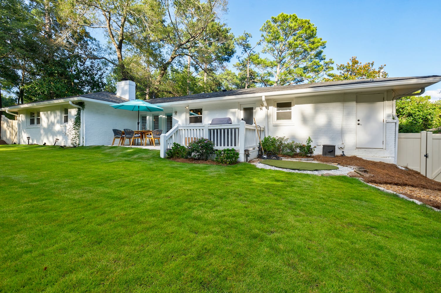 This $1.1 million Golf lover’s sanctuary is a ‘hole in one find’