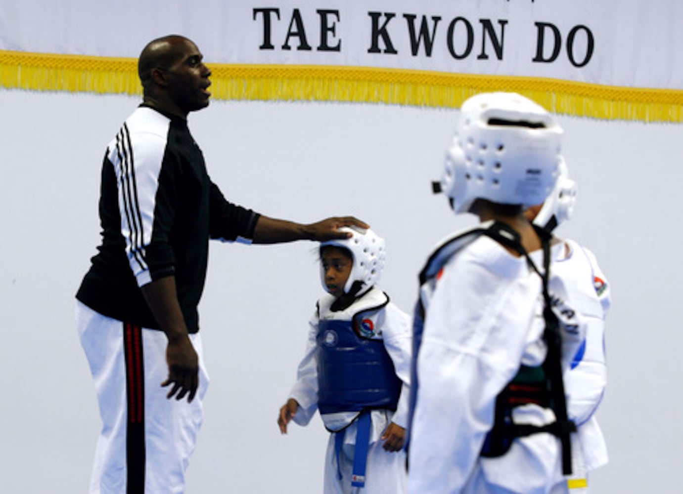 Greg Lloyd fights to regain ties with kids