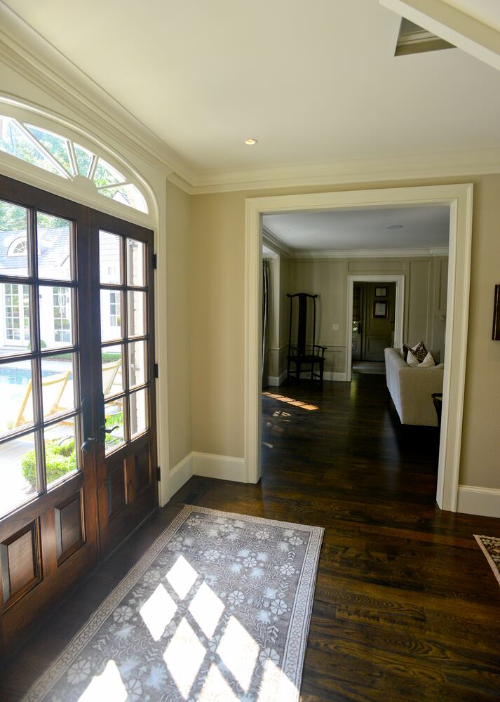 Original hardwood floors retained