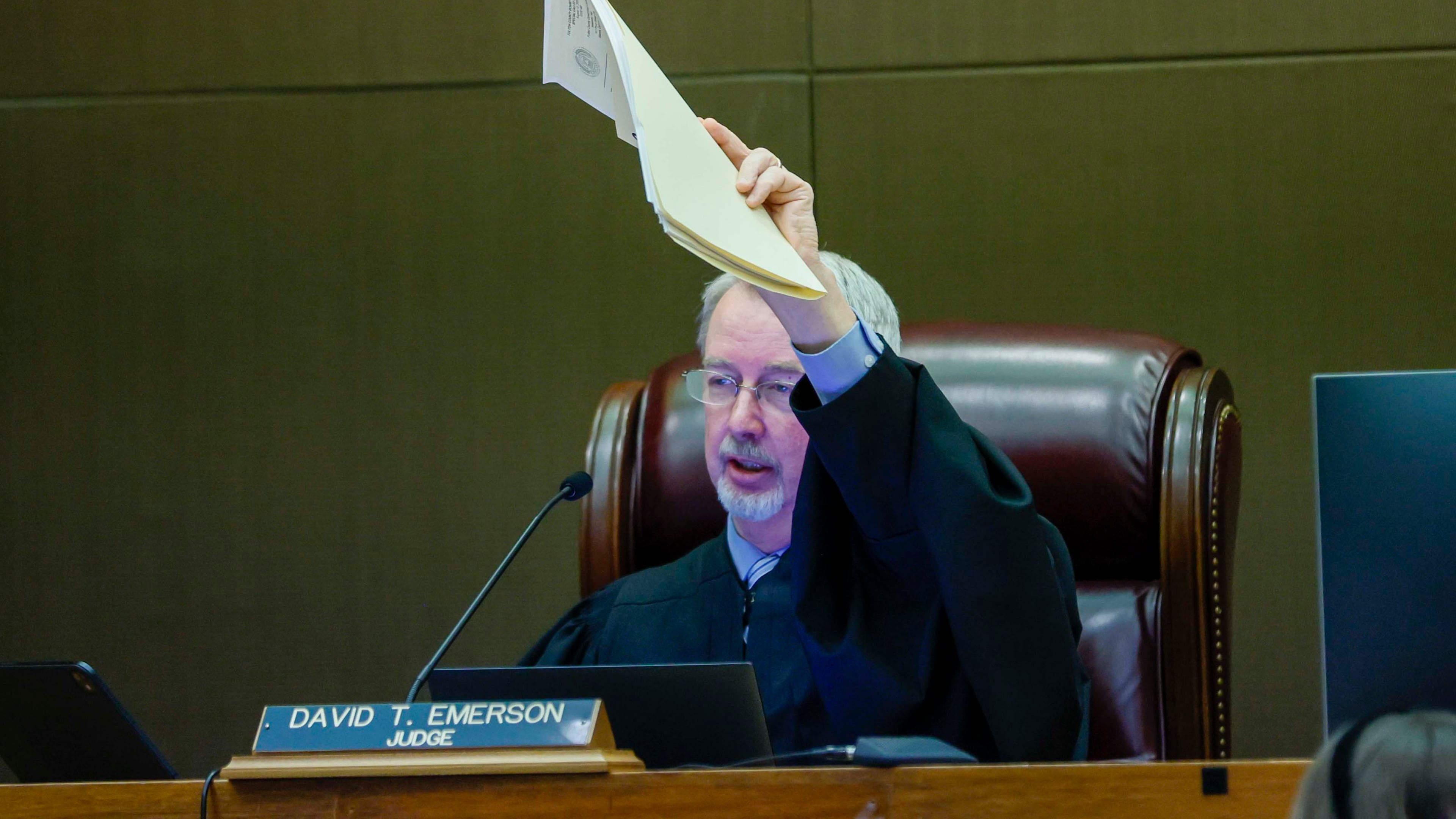 In a 17-page ruling, Senior Superior Court Judge David Emerson said the fines — levied against the board as a group — will begin Friday at noon and not stop until the two GOP nominees are seated. (Miguel Martinez/AJC)