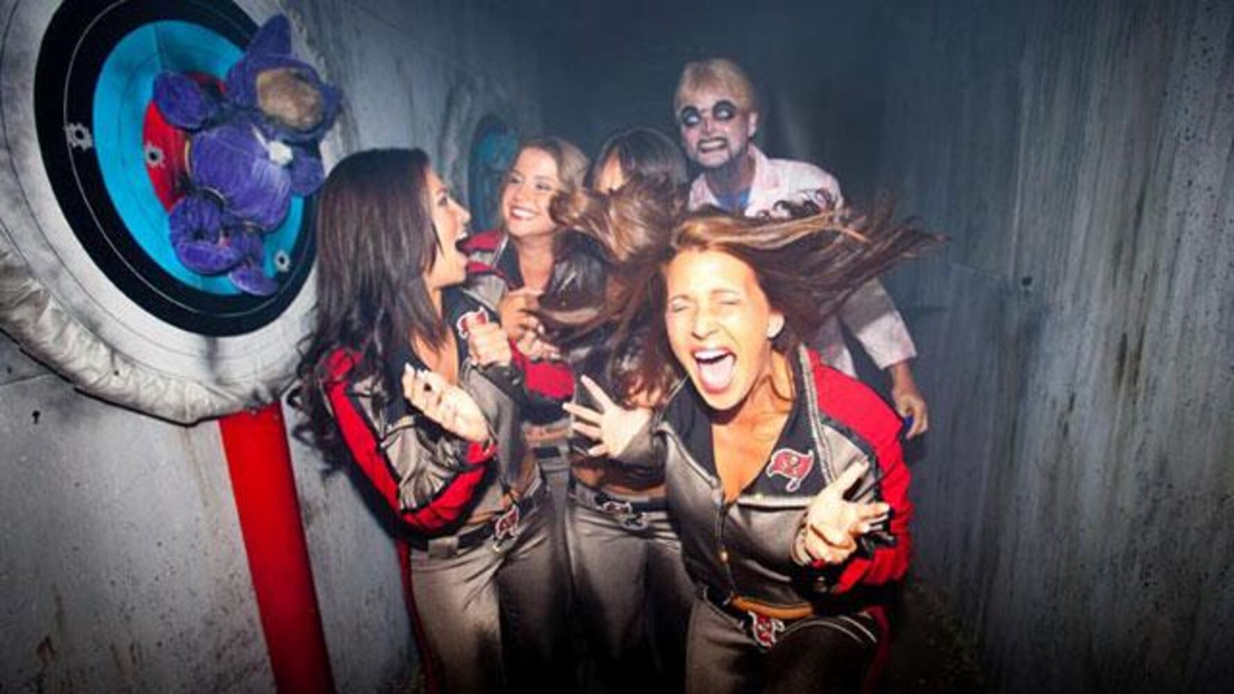 It was girls meet ghouls at Howl-O-Scream 2009.