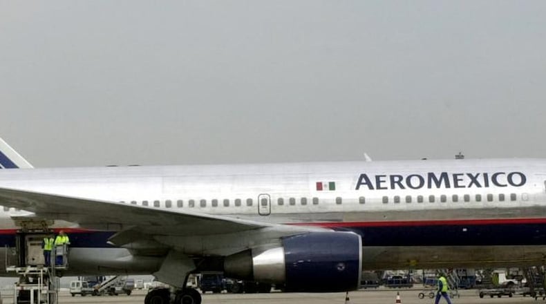 An Aeromexico jet