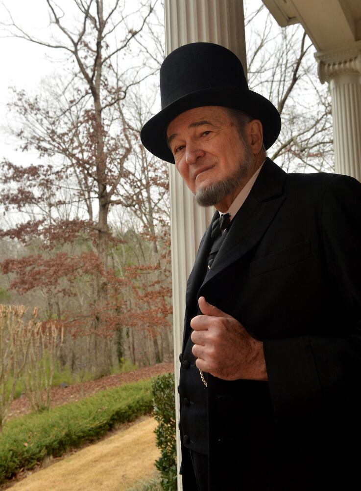 Gene Griessman and his Lincoln memorabilia