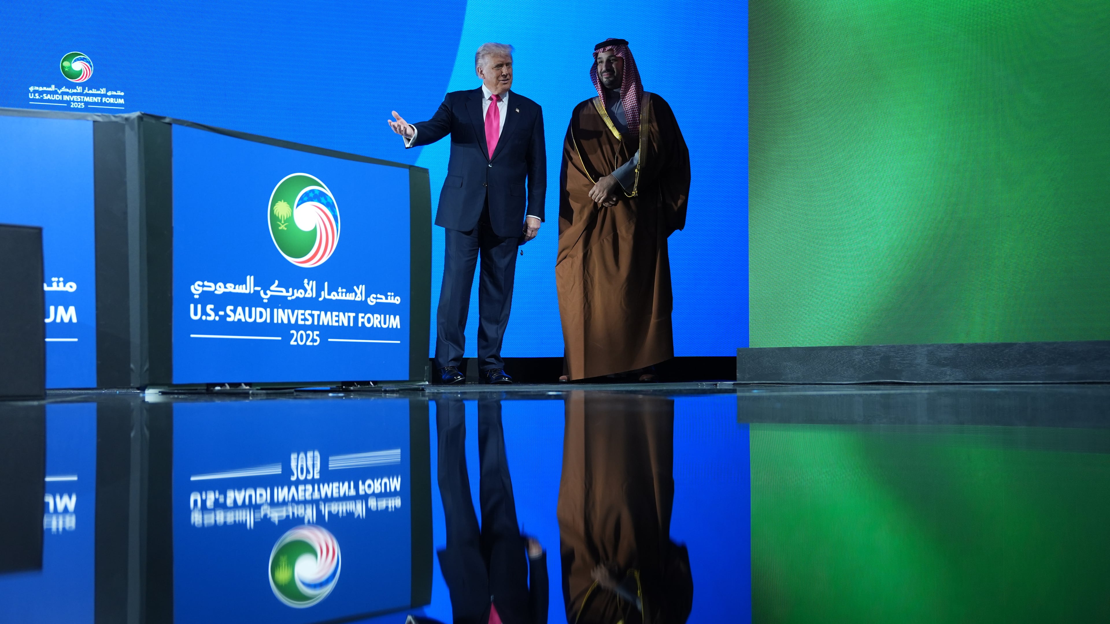 President Donald Trump walks on stage during the Saudi Investment Forum with Saudi Arabia's Crown Prince Mohammed bin Salman at the Kennedy Center, Wednesday, Nov. 19, 2025, in Washington. (AP Photo/Evan Vucci)