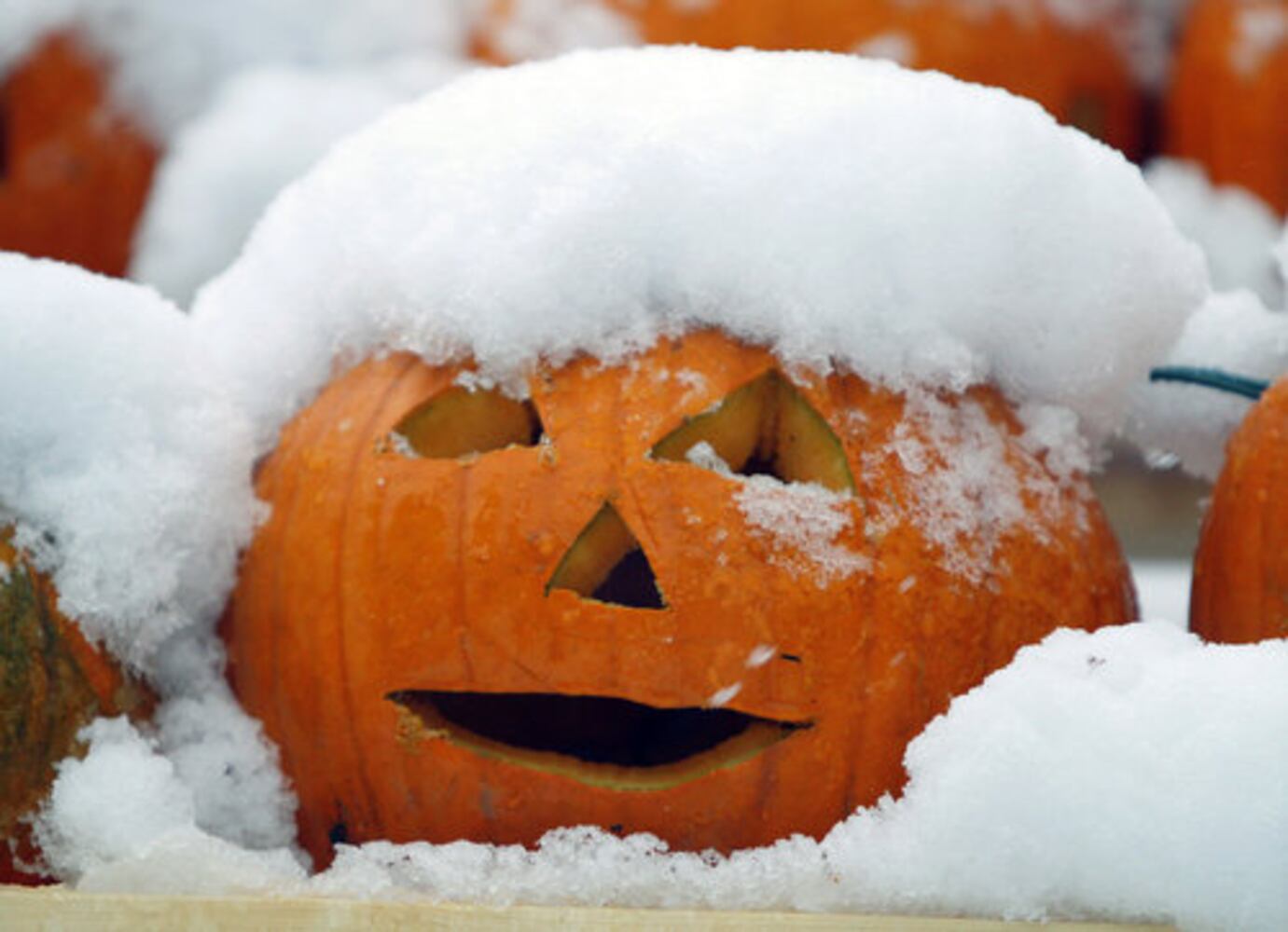 October snow stuns East Coast