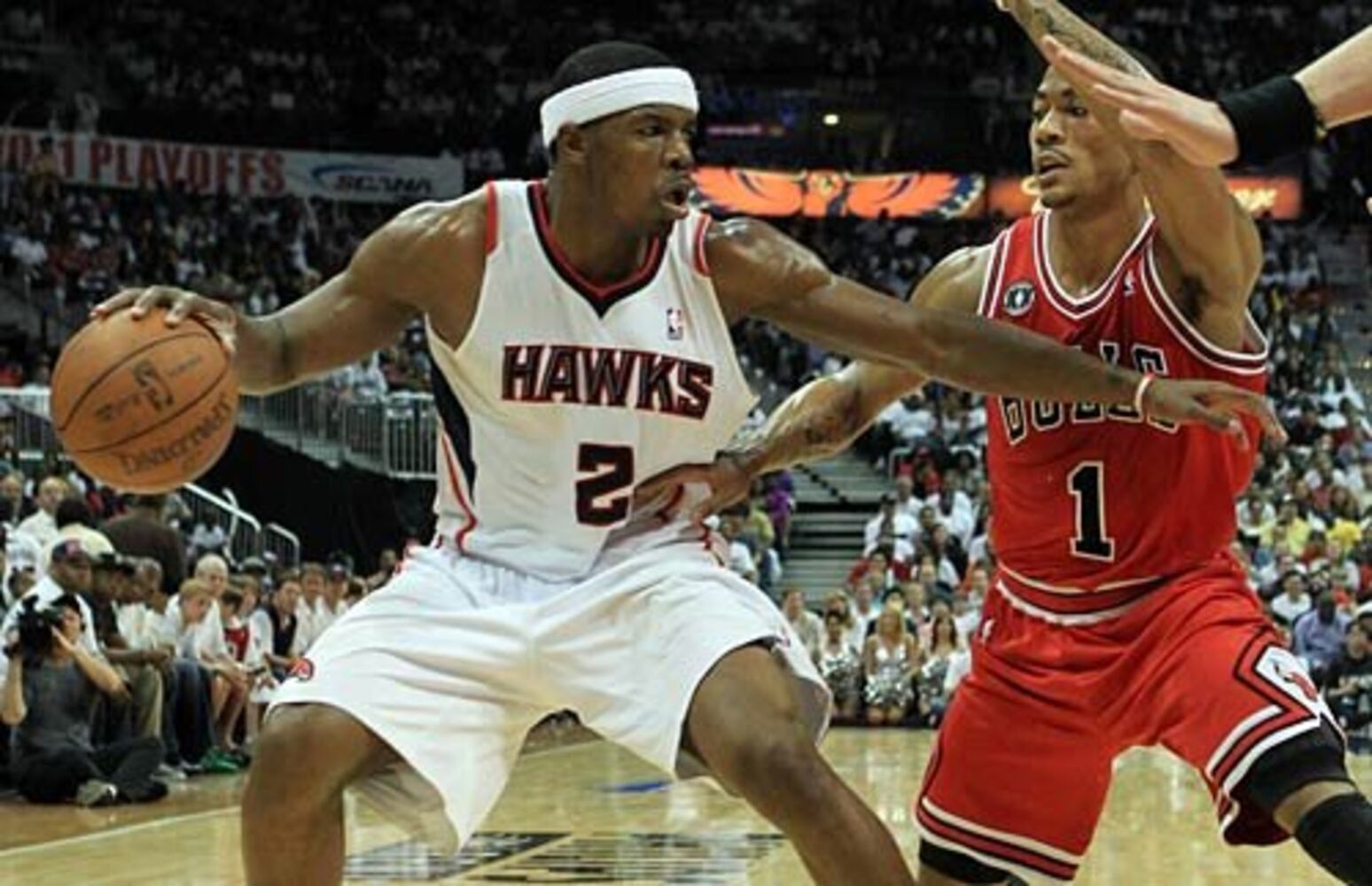 NBA Playoffs: Bulls at Hawks - Game 4