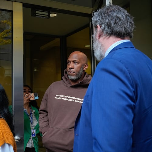 Portland Trail Blazers head coach Chauncey Billups leaves a federal court after his appearance on Thursday, Oct. 23, 2025, in Portland, Ore. (AP Photo/Jenny Kane)