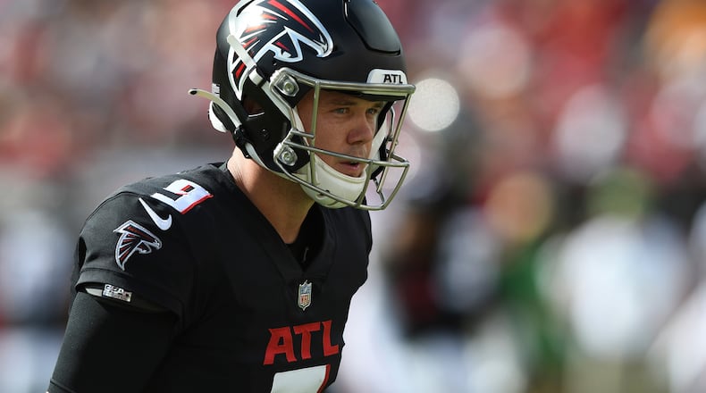 Falcons punter Cameron Nizialek (9) during the first half against the Tampa Bay Buccaneers on Sunday, Sept. 19, 2021, in Tampa, Fla. (Jason Behnken/AP)
