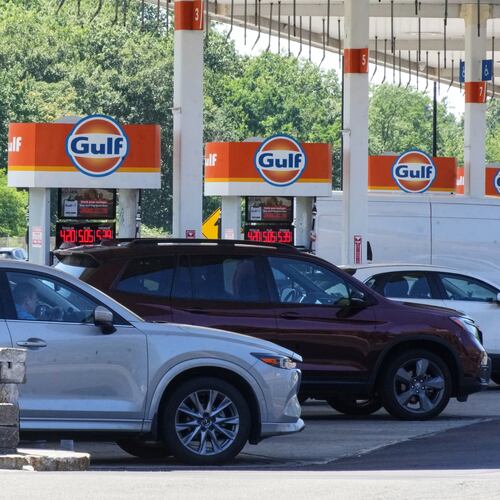 FILE - Cars line up at the pumps of a Gulf Oil station on the Massachusetts Turnpike near Boston, Sunday, July 19, 2026. (AP Photo/Gene J. Puskar, File)