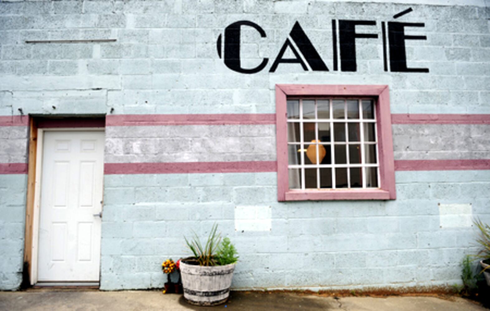 Cafe 458 gets makeover from TBS