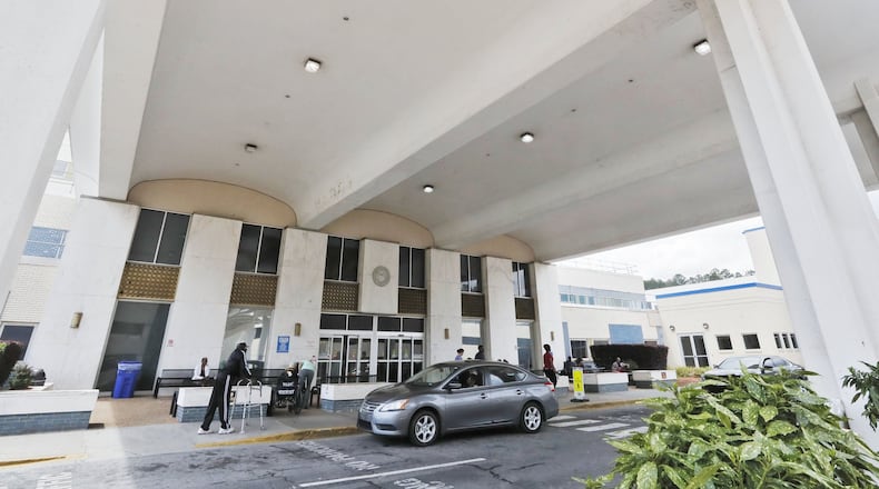 The front entrance to the Atlanta VA medical Center, located on Clairmont Road in Decatur. The hospital canteen was closed Wednesday while the agency took steps to make sure pest controls were in place. Bob Andres / bandres@ajc.com