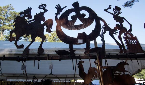 Works from more than 400 artists and crafters are available at the Yellow Daisy Festival on Thursday, Sept. 10 through Sunday, Sept. 13 at Stone Mountain Park.(Steve Schaefer/Special to the AJC)