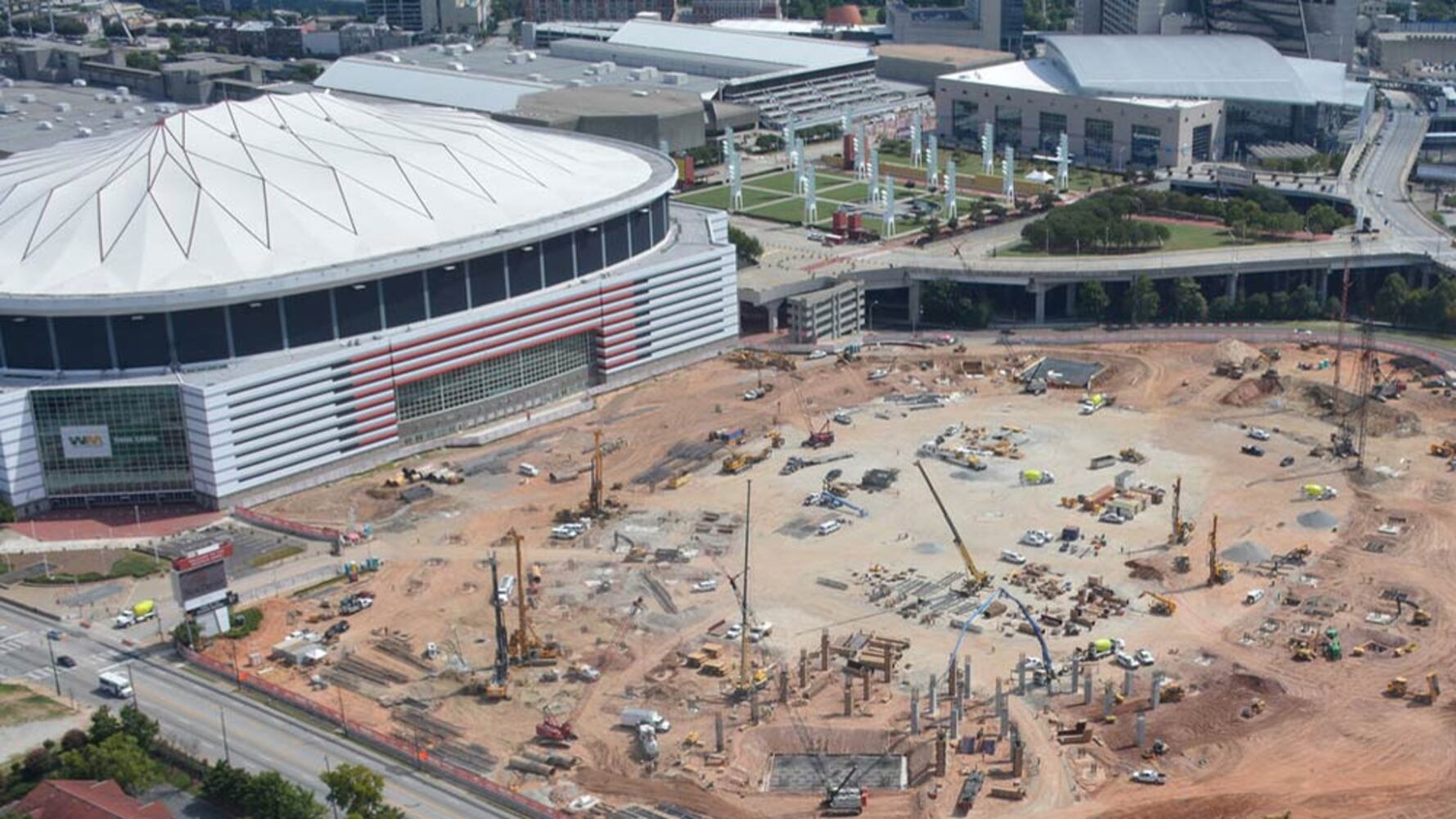 Falcons stadium to open for 2017 season