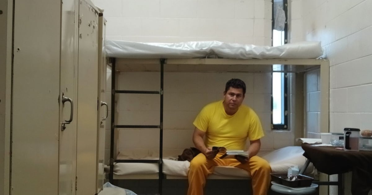 Hispanic journalist’s detention exposes risks facing small independent ...