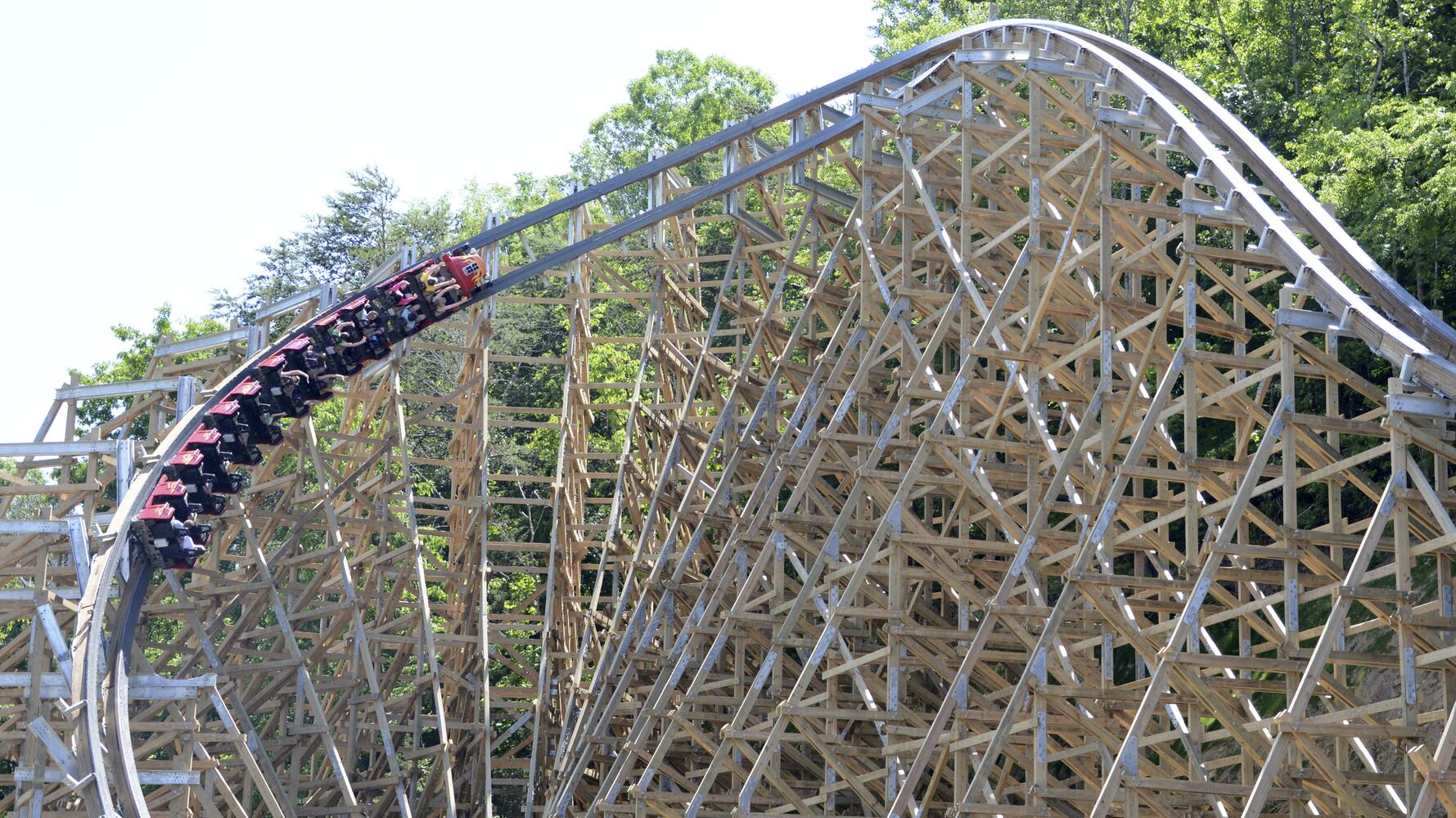 Roller coasters, Class of 2016