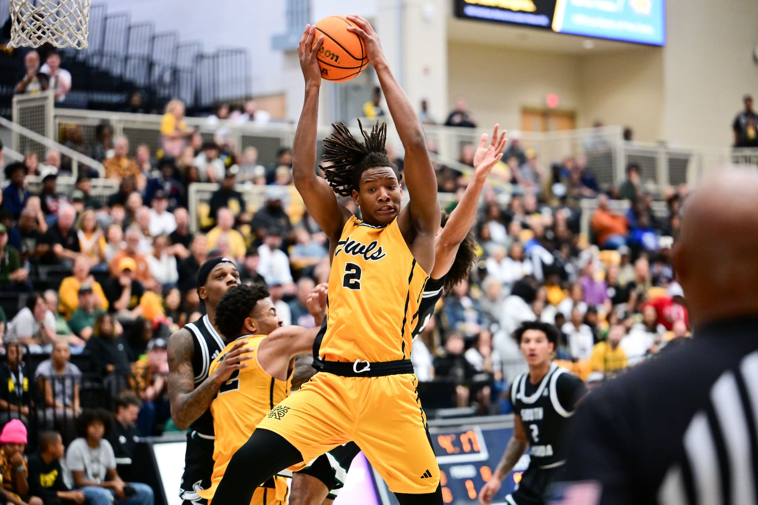 Kennesaw State forward Trey Simpson rebounds the ball during the first half of a game Sunday, Nov. 16, 2025 at Kennesaw State University. (Daniel Varnado for the AJC)