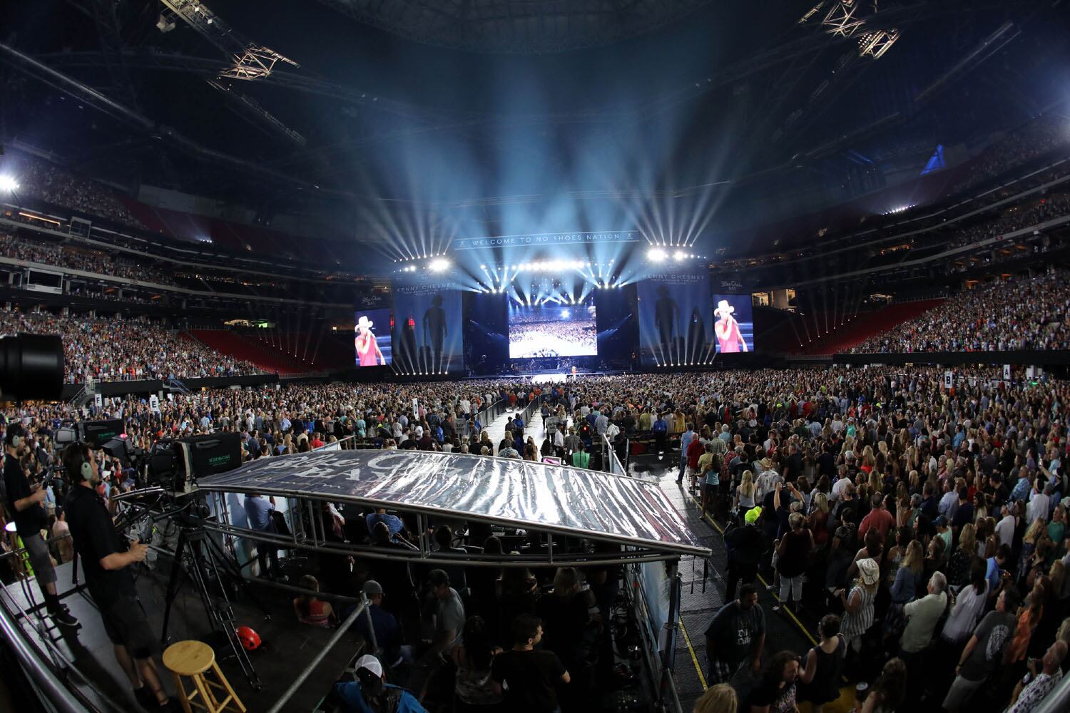 Kenny Chesney at Mercedes-Benz Stadium