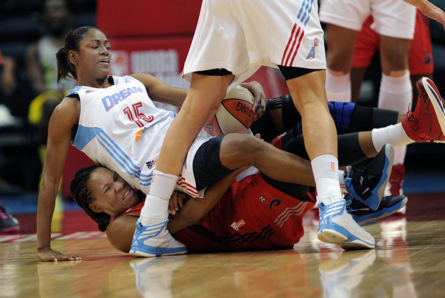 Mystics vs. Dream