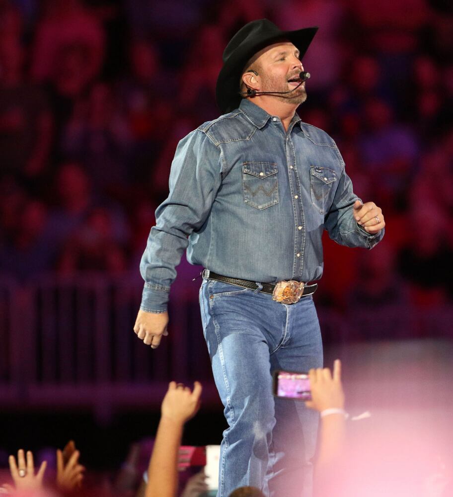Garth Brooks at Atlanta's Mercedes-Benz Stadium