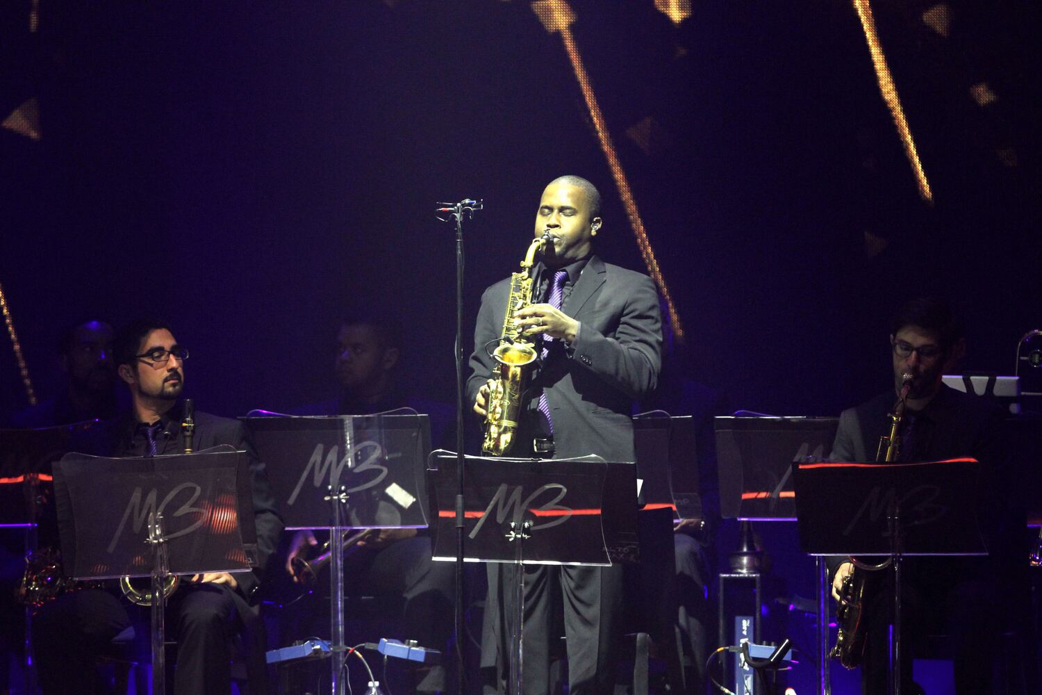 Singer croons to sold-out crowd