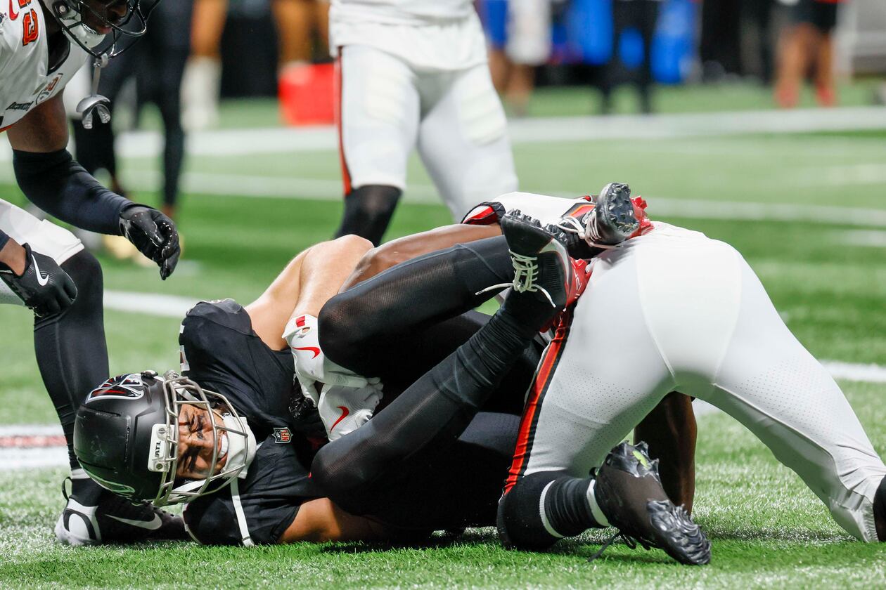 Atlanta Falcons wide receiver Drake London reacts after catching the ball in the end zone. Still, the pass was called incomplete during the second half of an NFL football game against the Tampa Bay Buccaneers at Mercedes-Benz Stadium on Sunday, September 7, 2025, in Atlanta.
(Miguel Martinez/AJC)