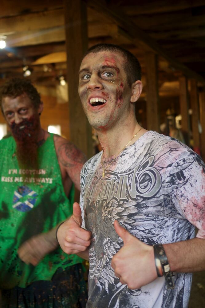 Zombie-infested 5K adventure race, Run for Your Lives