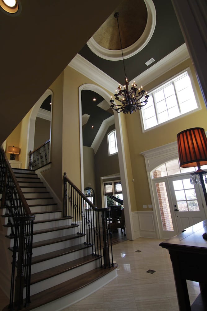 Franklin, Tenn., estate has billiards/media room, 3 wet bars