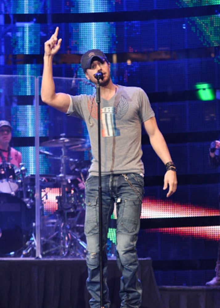 Enrique Iglesias at Rodeo Houston