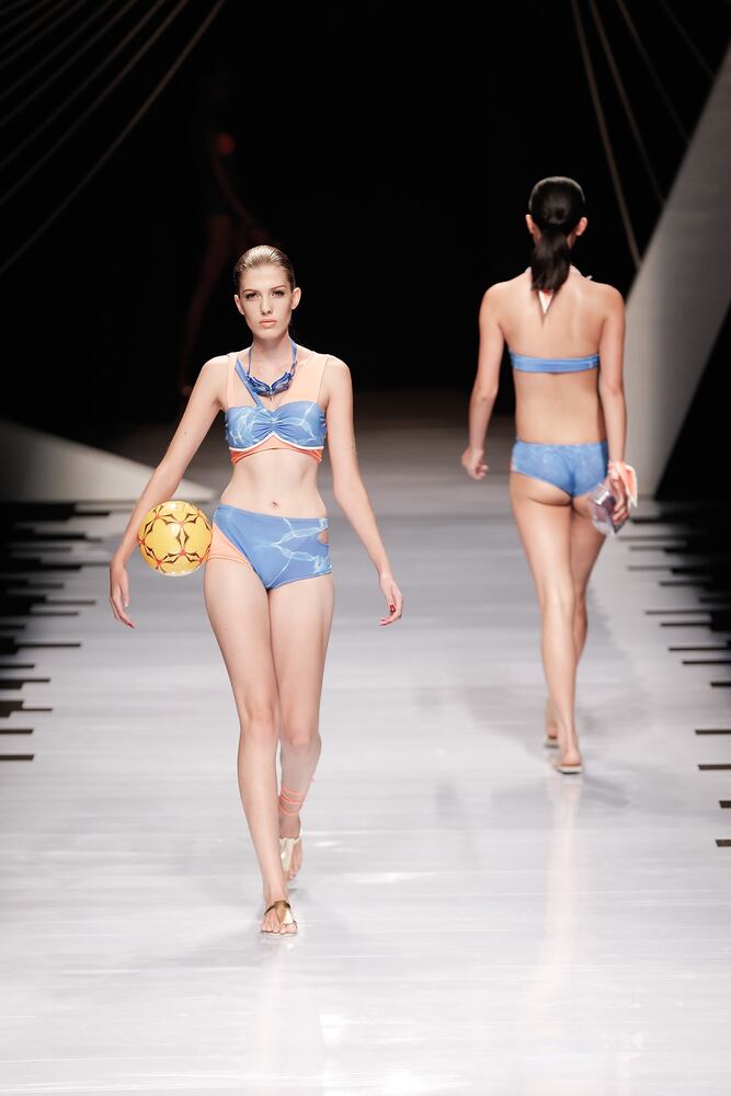 2015 Hosa Swimming Fashion Trend Show