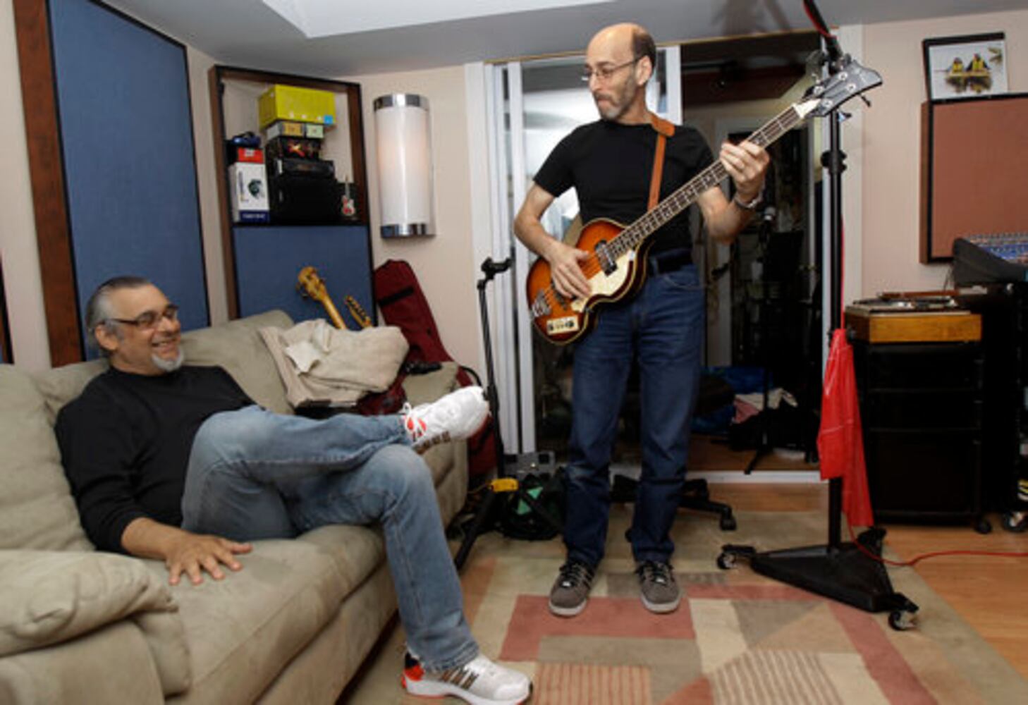 Four Seasons to go on tour again