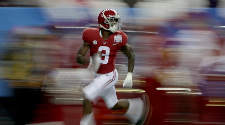 Calvin Ridley #3 of the Alabama Crimson Tide warms up prior to the 2016 Chick-fil-A Peach Bowl against the Washington Huskies at the Georgia Dome on December 31, 2016 in Atlanta, Georgia.  (Photo by Streeter Lecka/Getty Images)