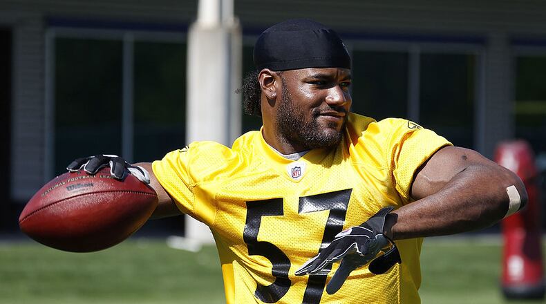 Former NFL linebacker Keyaron Fox will graduate from Georgia Tech Saturday, 12 years after playing his final game for the Yellow Jackets. (Photo by Gregory Shamus/Getty Images)