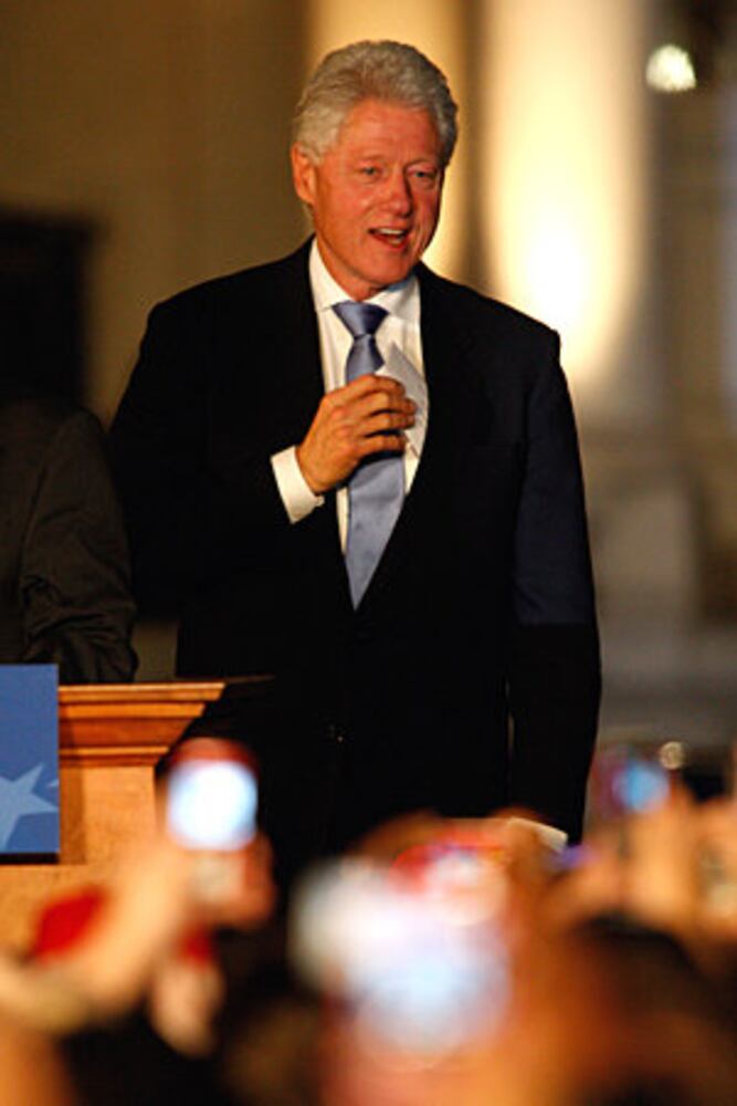 Bill Clinton rallies support for Jim Martin