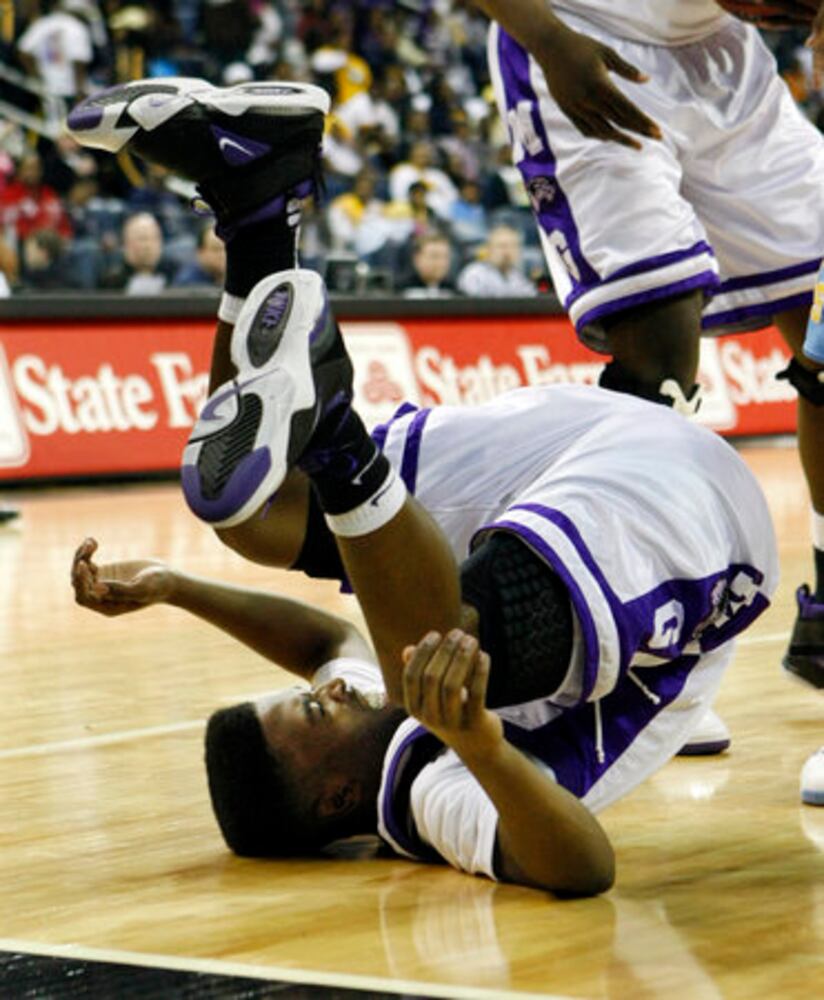 High school basketball tourney