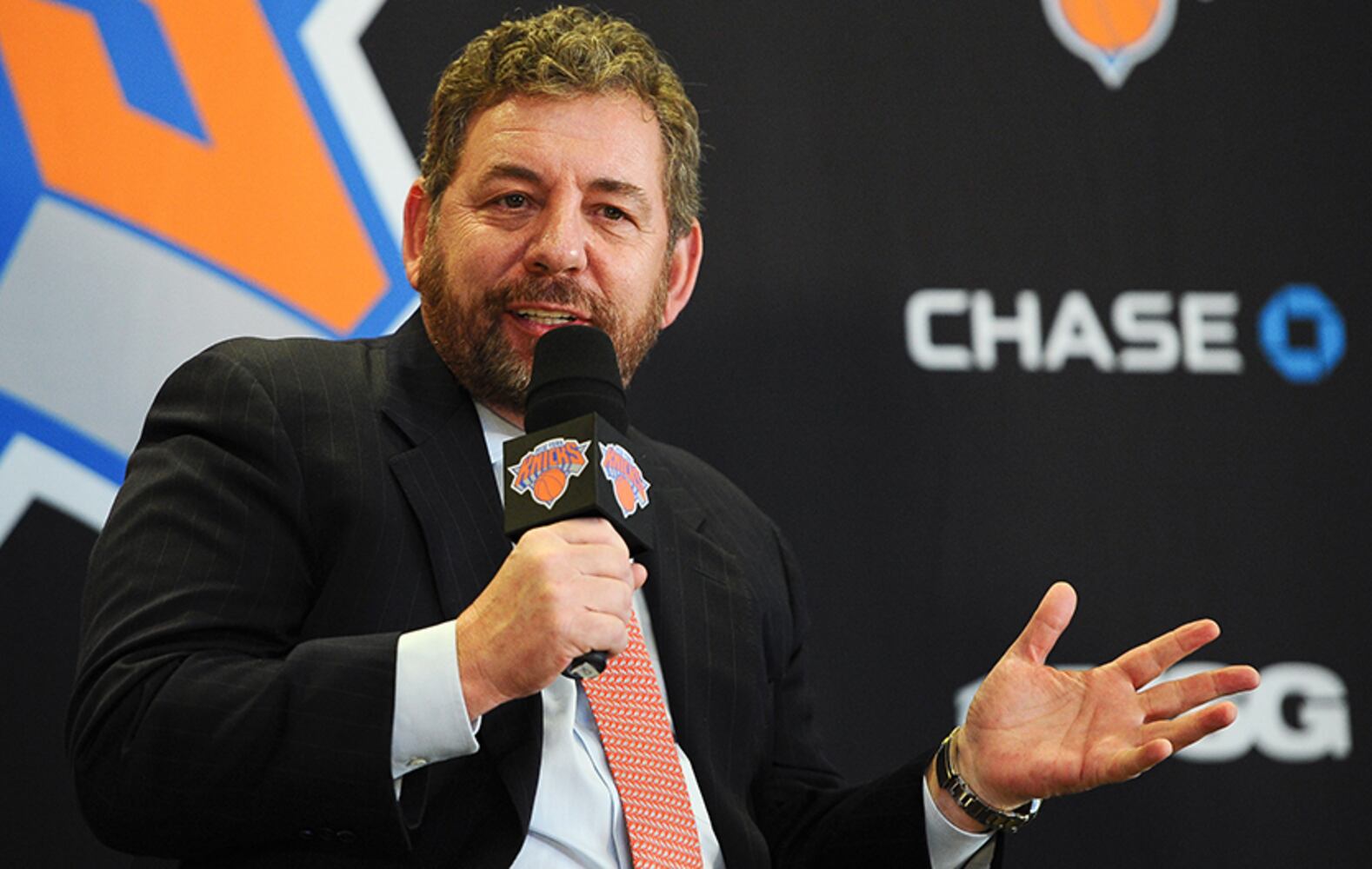 James Dolan, New York Knicks & Rangers
