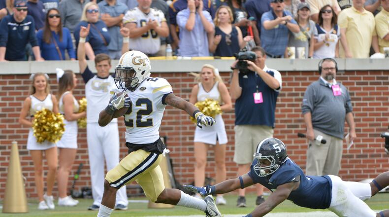Georgia Tech running back Clinton Lynch. (HYOSUB SHIN / HSHIN@AJC.COM)