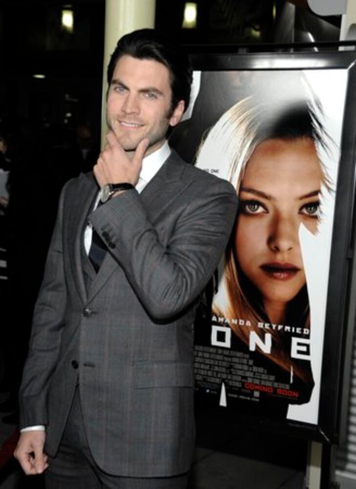 Celebrity photos, February 2012