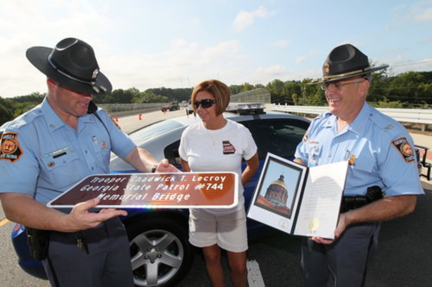 Bridge dedicated to fallen trooper