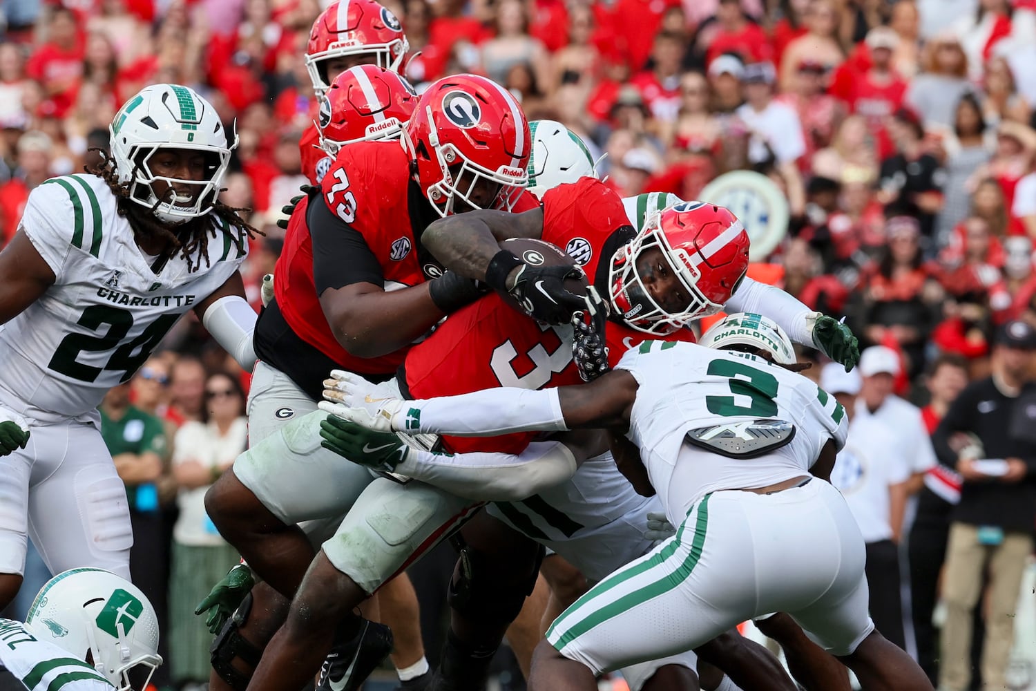 aajc 112225 uga charlotte football