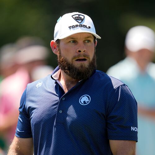 Tyrrell Hatton, of England, watches his tee shot on the sixth hole during the final round of the Masters golf tournament at the Augusta National Golf Club, Sunday, April 12, 2026, in Augusta, Ga. (AP Photo/Ashley Landis)
