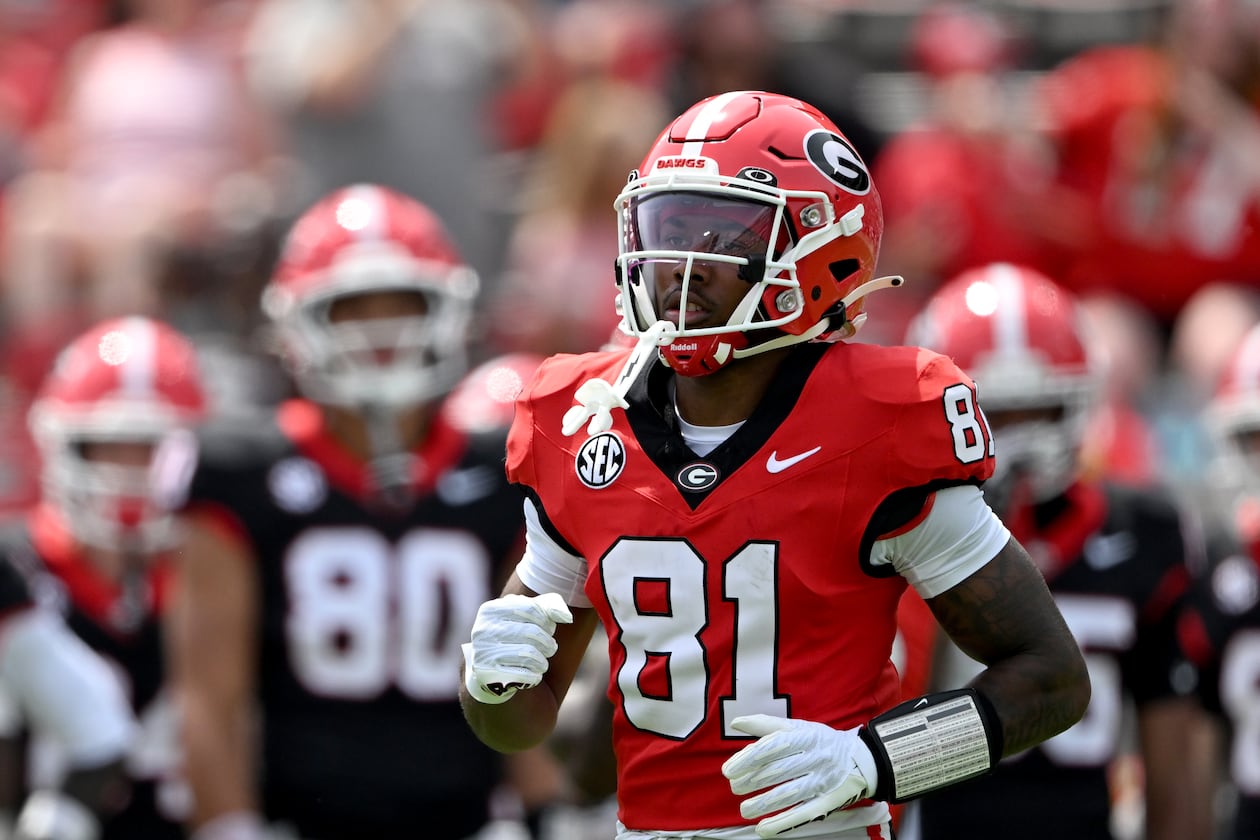 Georgia wide receiver Craig Dandridge Jr. warms up during G-Day at Sanford Stadium on SApril 18, 2026. (Hyosub Shin/AJC)