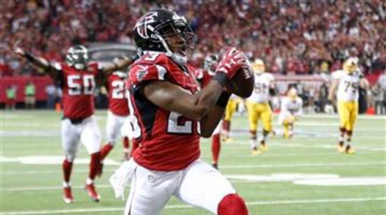 Robert Alford scores the winning TD. (AP Photo) Robert Alford scores the winning TD. (AP Photo)