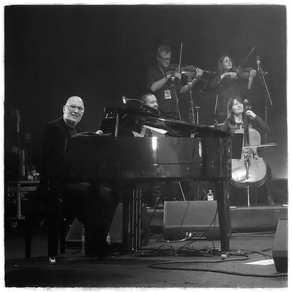  Mike Garson onstage. Photo: John Bernstein