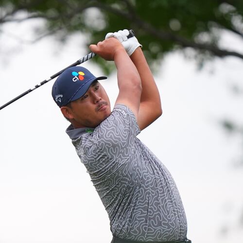 Si Woo Kim, of South Korea, watches his tee shot on the 11th hole during the first round of the Byron Nelson golf tournament in McKinney, Texas, Thursday, May 21, 2026. (AP Photo/LM Otero)