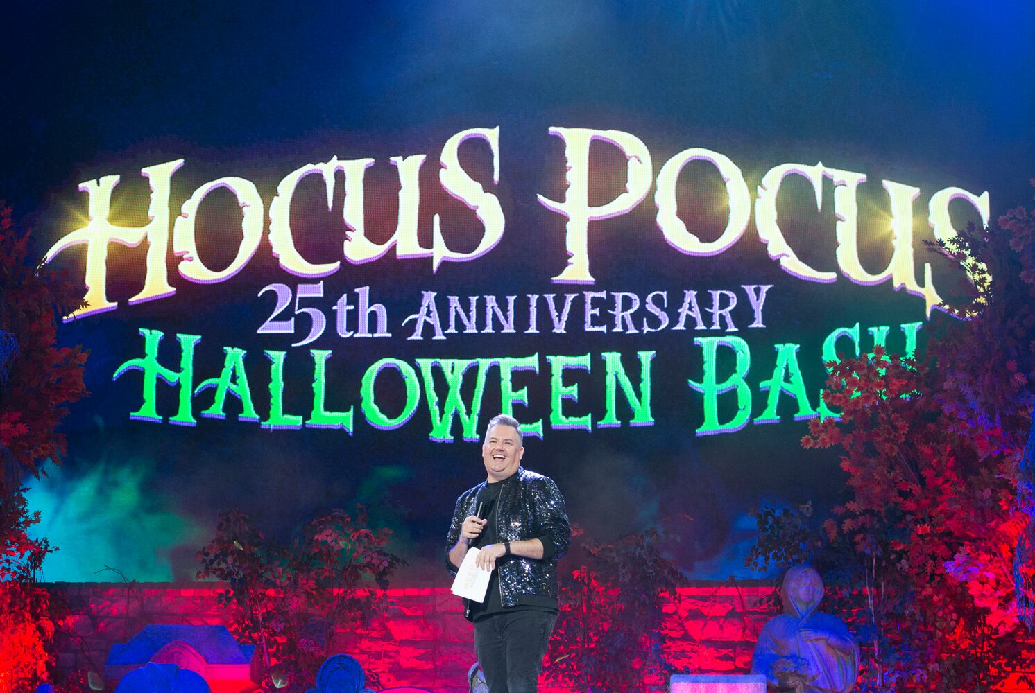 Photos: ‘Hocus Pocus 25th Anniversary Reunion Bash’